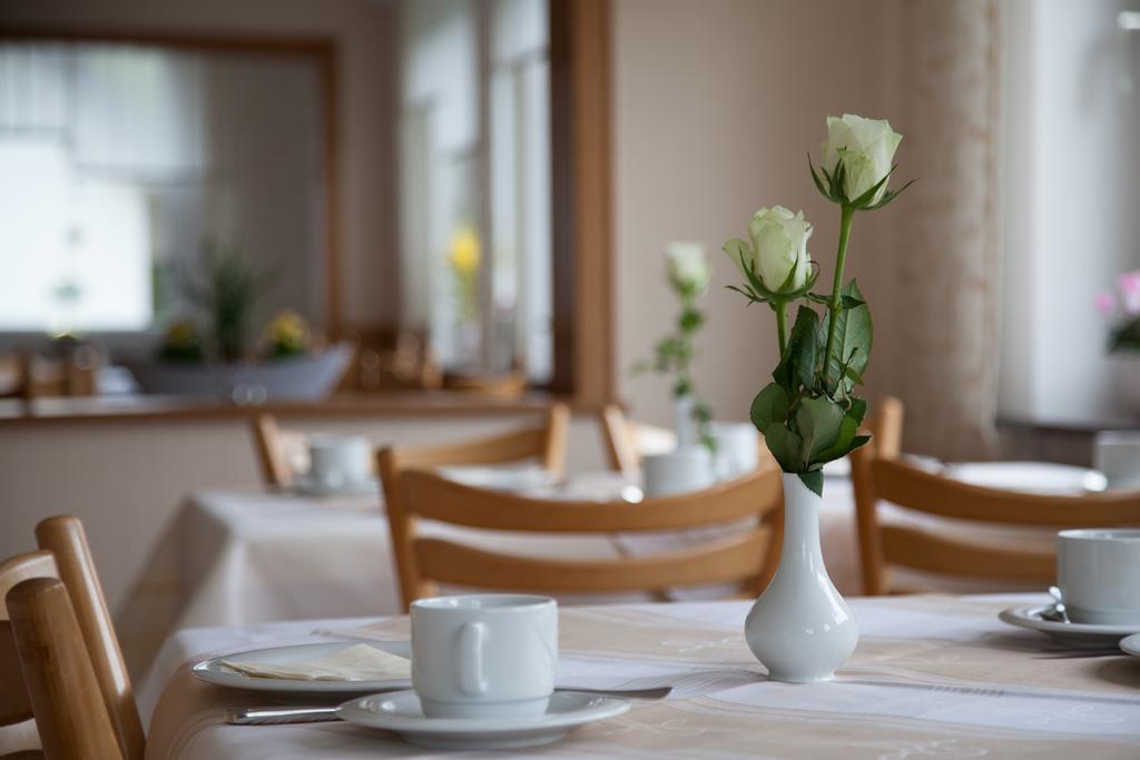 Haus Kesper-Brunen Hotel Вилинген Екстериор снимка